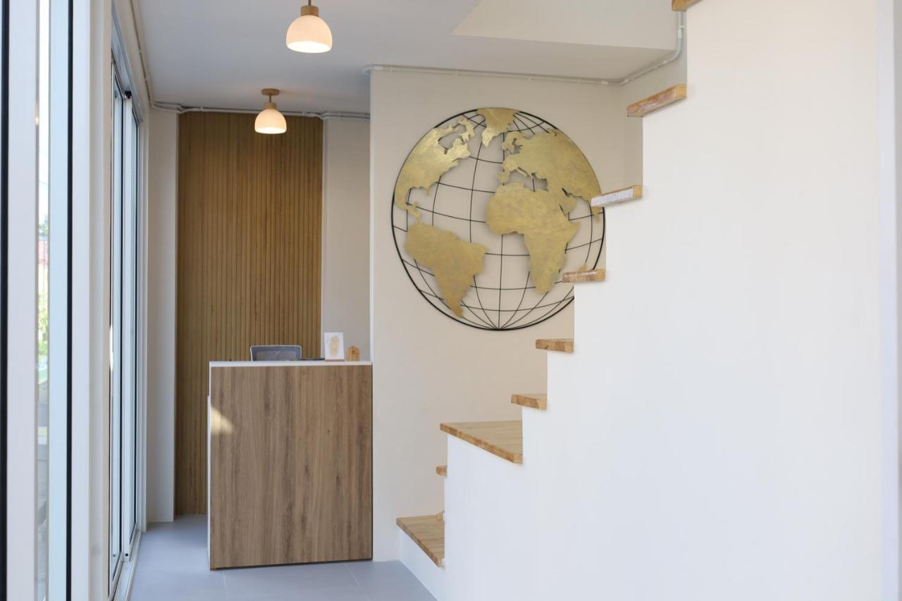 S.P.C Apartment By Brodderud Bangkok Exteriör bild